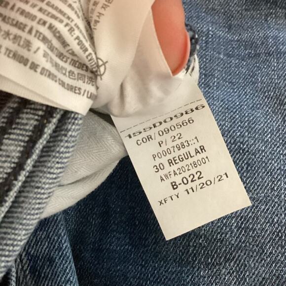 Abercrombie & Fitch Womens The 90s Straight Ultra High Rise 30 10 Medium Wash - Picture 10 of 10